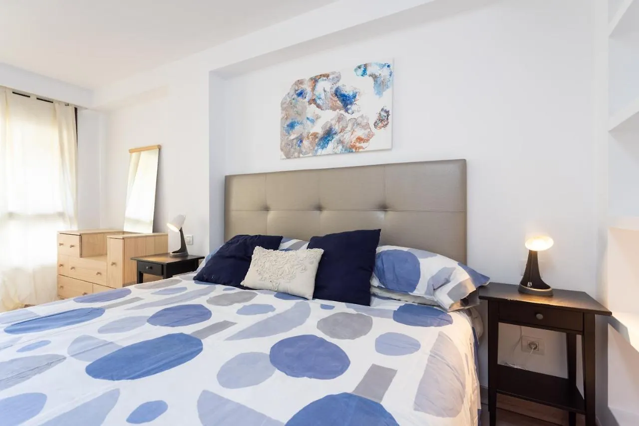 Home2Book Center Design Apartment Santa Cruz İspanya