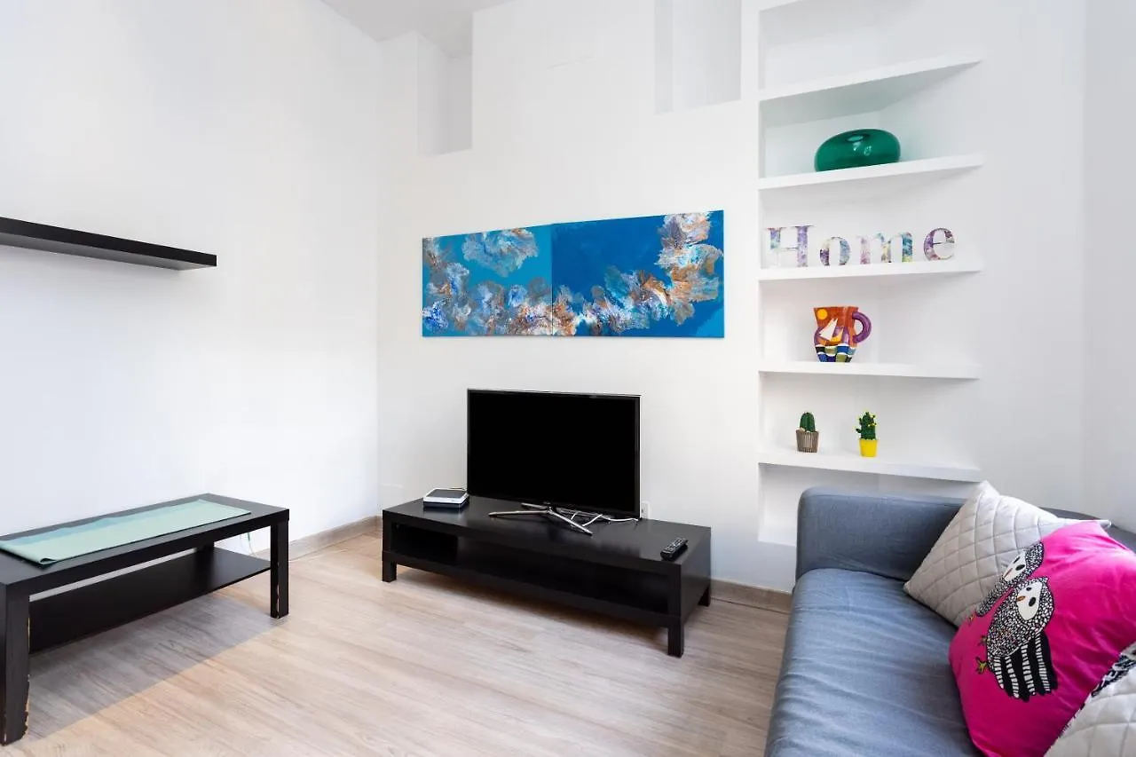 Home2Book Center Design Apartment Santa Cruz